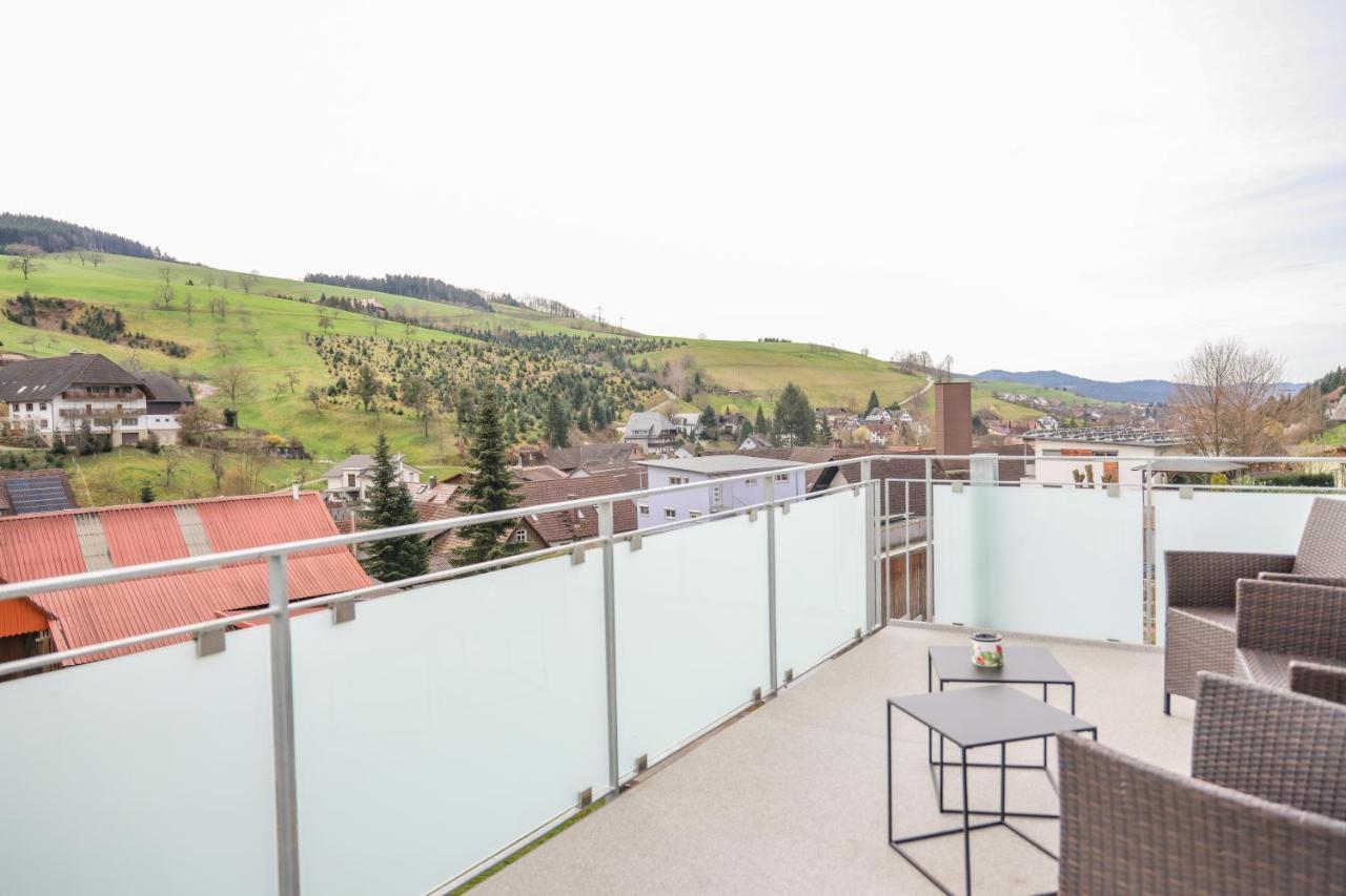 Penthouse I 106 Qm I 2 Balkone I Boxspring I Nespresso I Parkplatz Apartment Oberharmersbach Luaran gambar